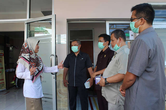 Fraksi PKS DPRD Kota Salatiga Bagikan Ratusan Masker Gratis